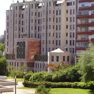 3* Hotell Alif Campo Pequeno