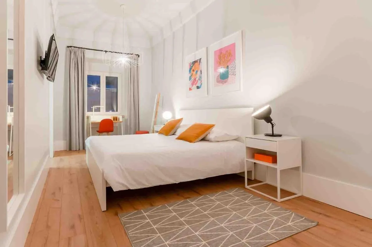 Bed & Breakfast Nlc Rooms & Suites Lisboa